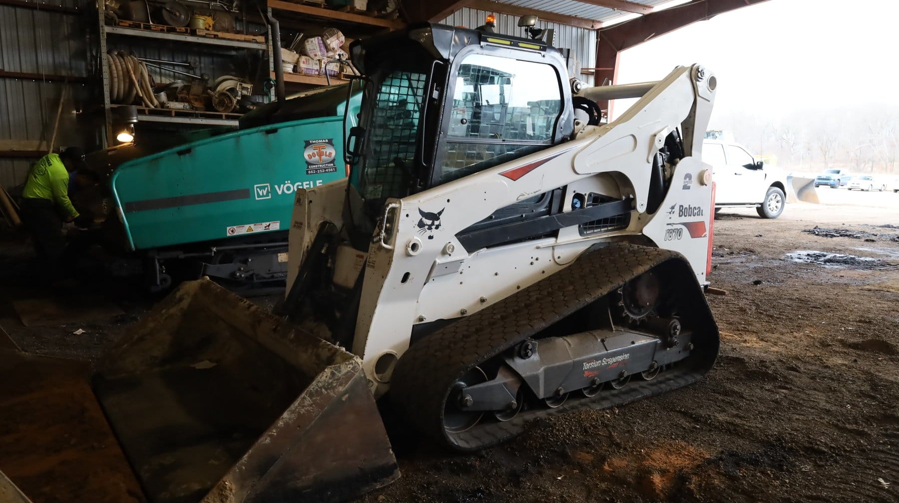 2023 Bobcat T870 Equipment Image0