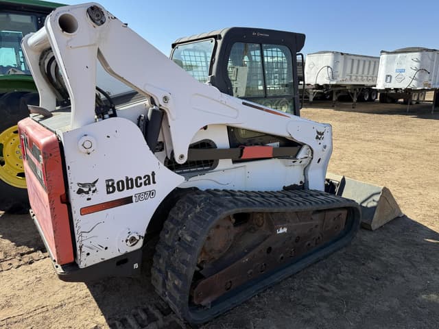 Image of Bobcat T870 equipment image 3