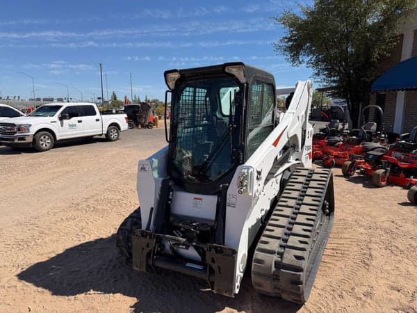 Image of Bobcat T870 equipment image 2
