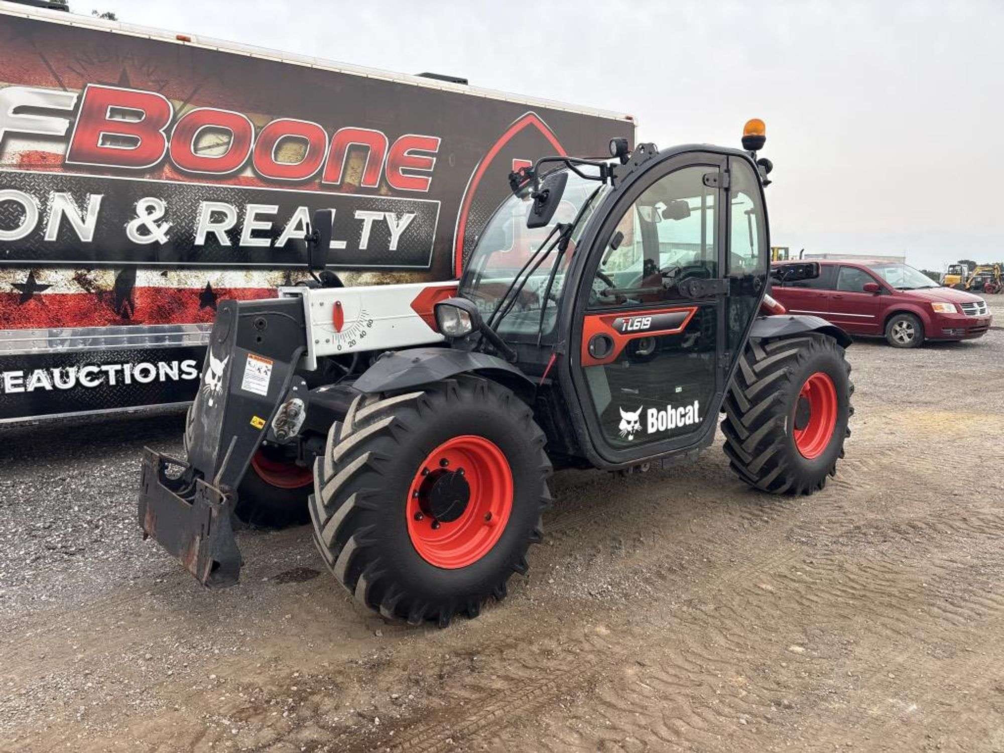 Bobcat TL619 Equipment Image0