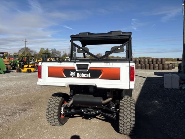 Image of Bobcat UV34 equipment image 2