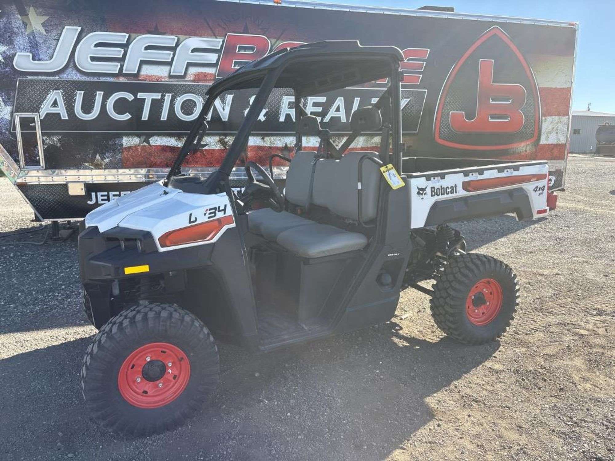 Bobcat UV34 Equipment Image0