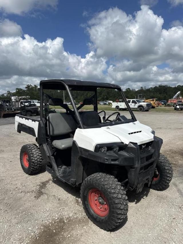 Image of Bobcat UV34 equipment image 3