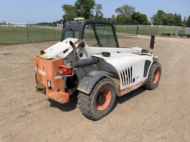 Image of Bobcat V417 equipment image 3