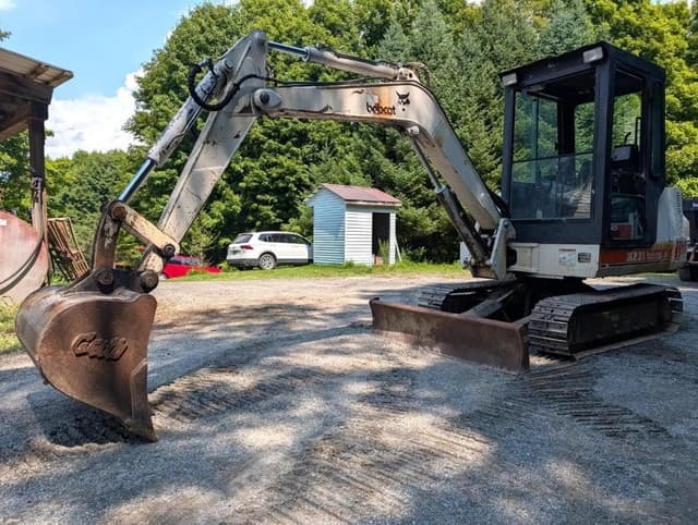 Image of Bobcat X231 equipment image 2