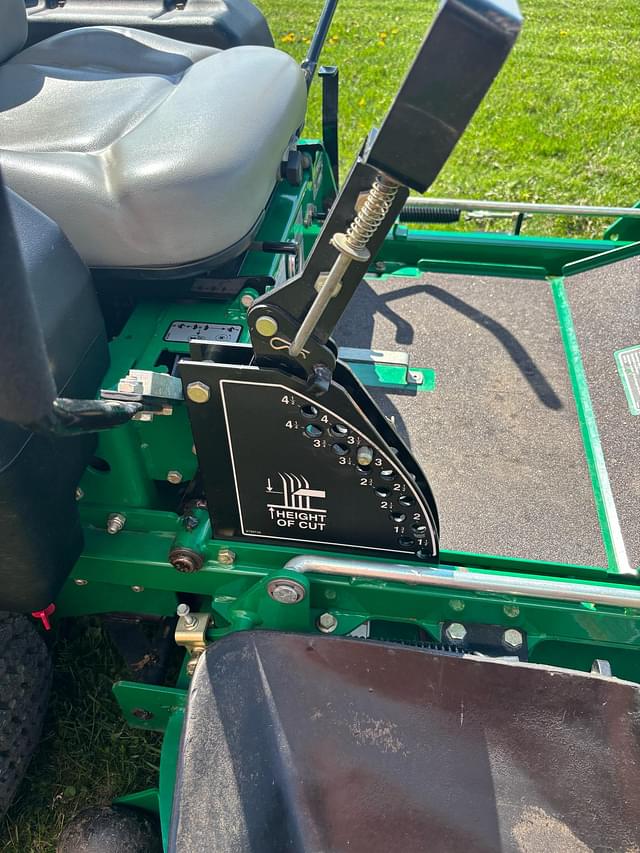 Image of Bobcat ZT219 equipment image 4