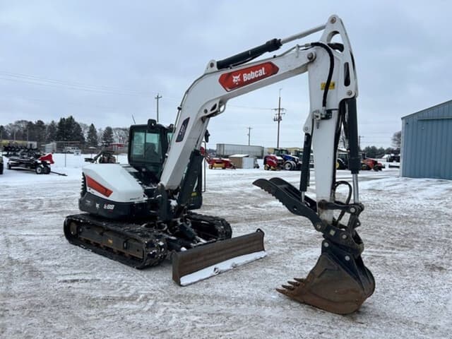 Image of Bobcat E88 equipment image 2