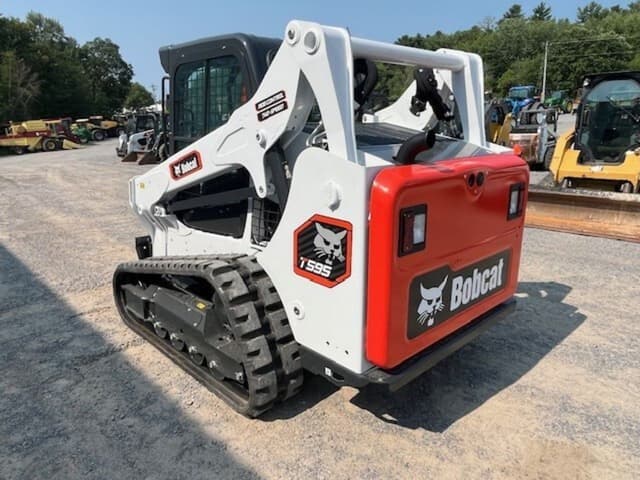 Image of Bobcat T595 equipment image 4