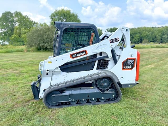 Image of Bobcat T595 equipment image 2
