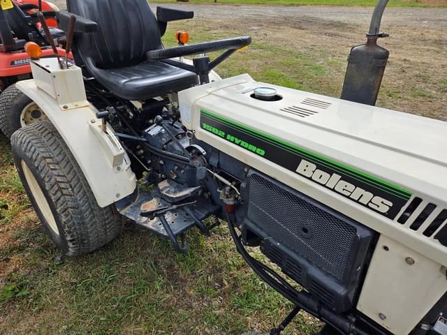 Image of Bolens H1502 equipment image 2