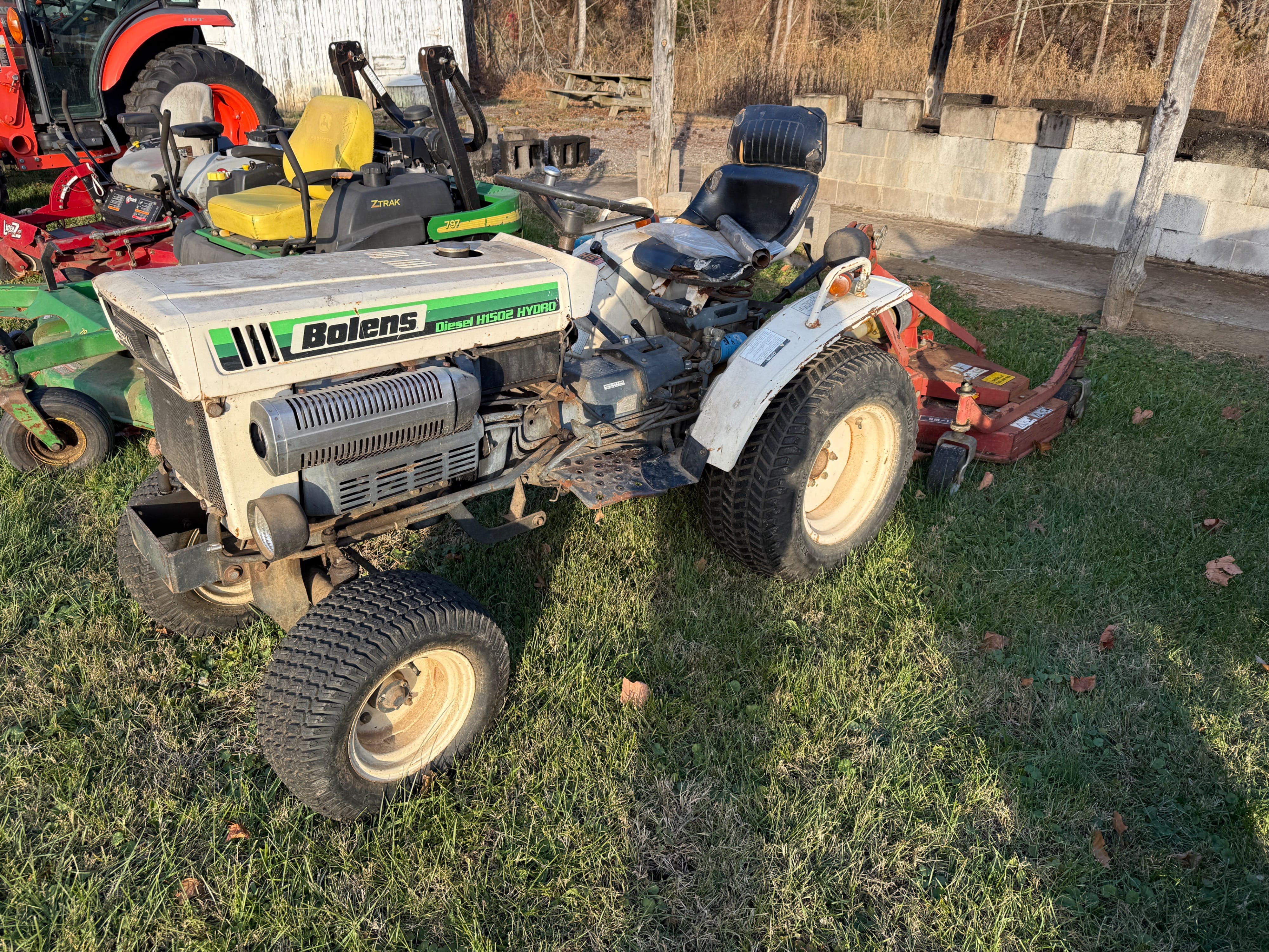 Main image Bolens H1502