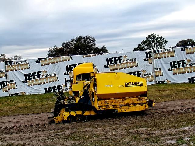 Image of Bomag 814-2 equipment image 3