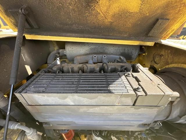 Image of Bomag BW172D equipment image 2