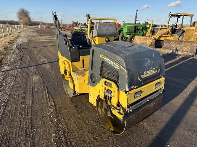 Image of Bomag BW900-50 equipment image 4