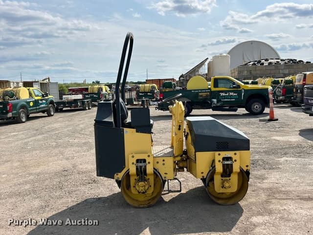 Image of Bomag BW900AD equipment image 3