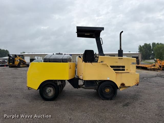 Image of Bomag BW11RH equipment image 3