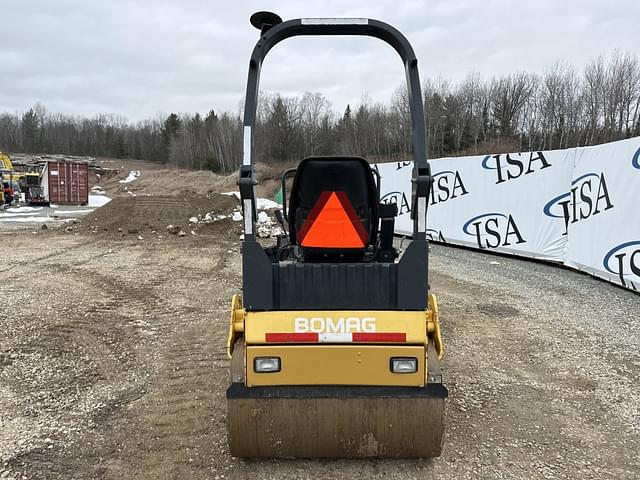 Image of Bomag BW120AD-4 equipment image 3