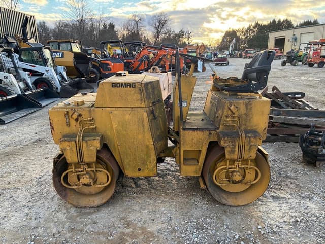 Image of Bomag BW120AD equipment image 1