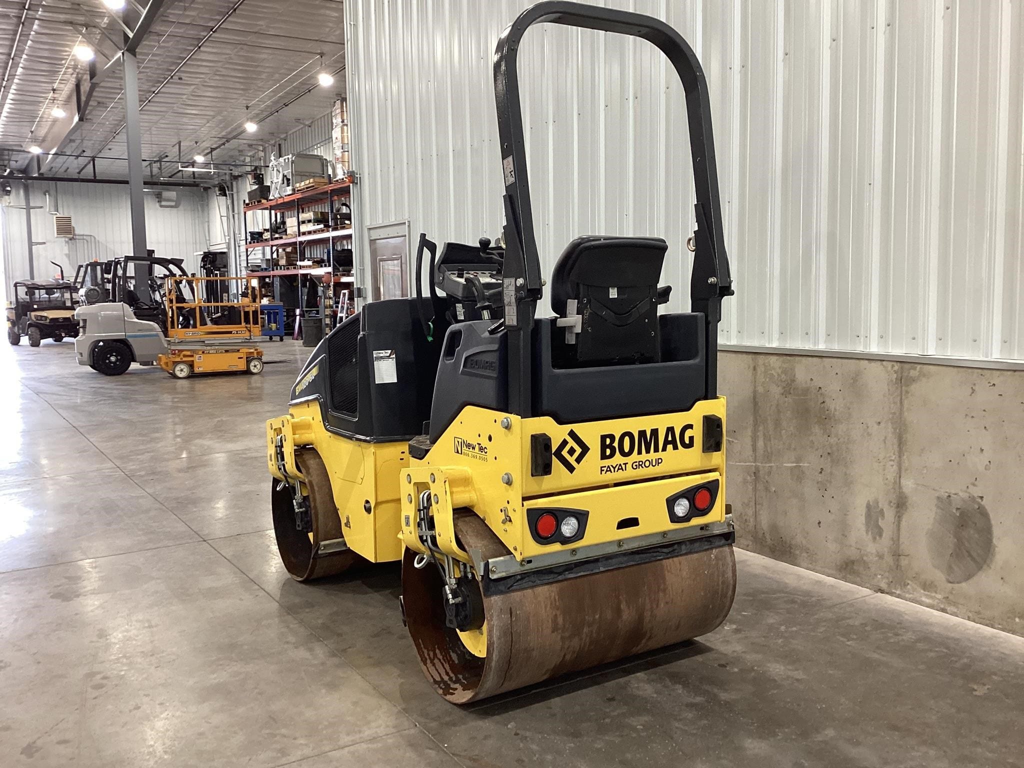 2023 Bomag BW120SL-5 Equipment Image0