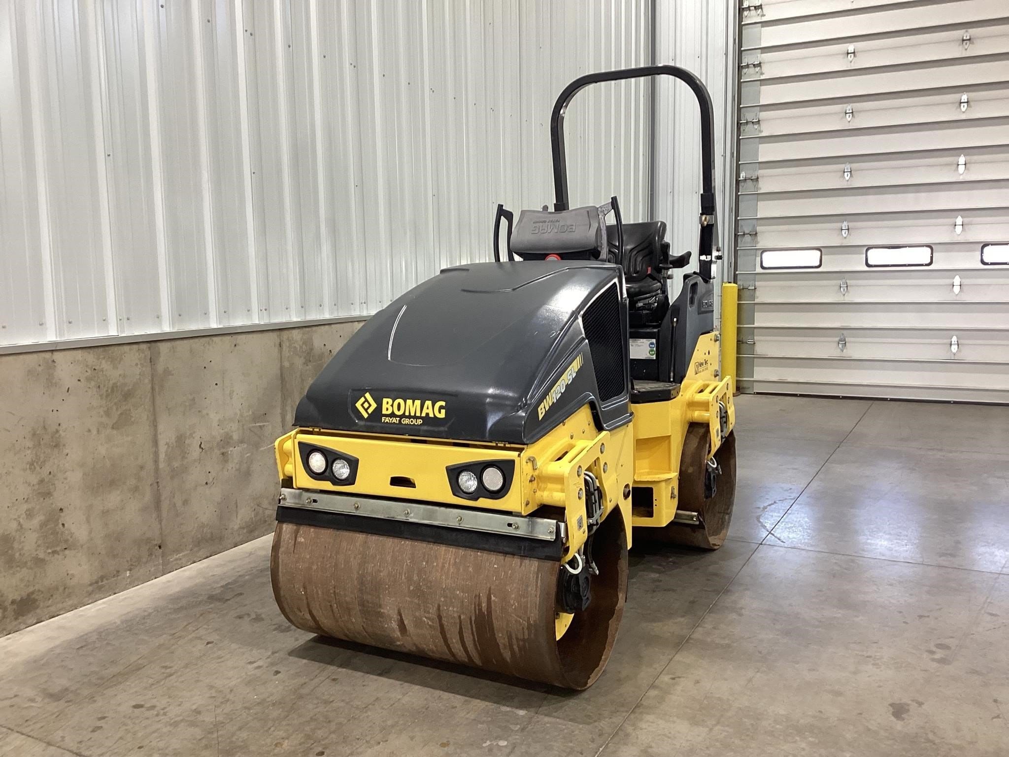 2023 Bomag BW120SL-5 Equipment Image0