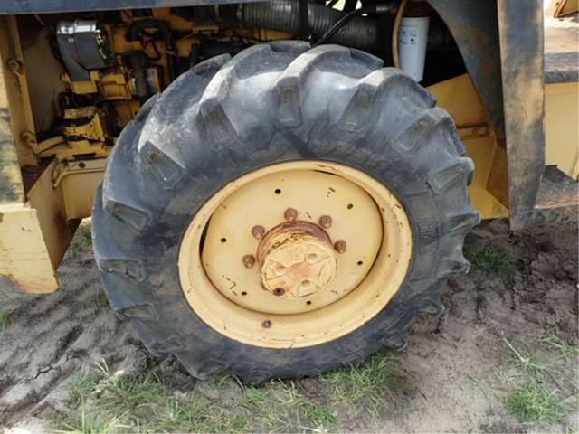 Image of Bomag BW142PD equipment image 4