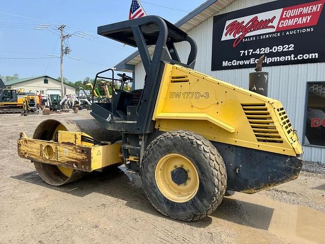 Image of Bomag BW177D-3 equipment image 2