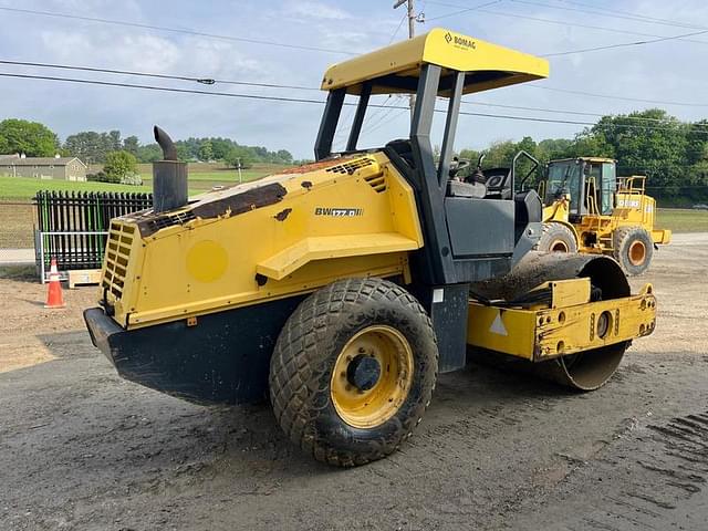 Image of Bomag BW177D-50 equipment image 4