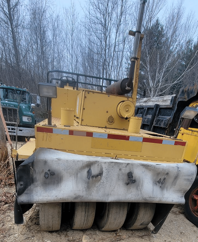 Image of Bomag BW20R equipment image 1