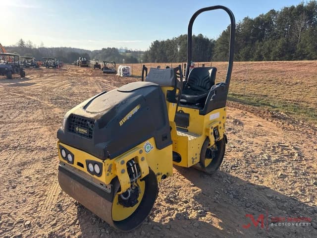 Image of Bomag BW90 AD-5  equipment image 3