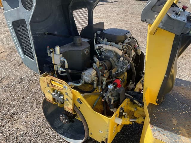 Image of Bomag BW900-50 equipment image 4