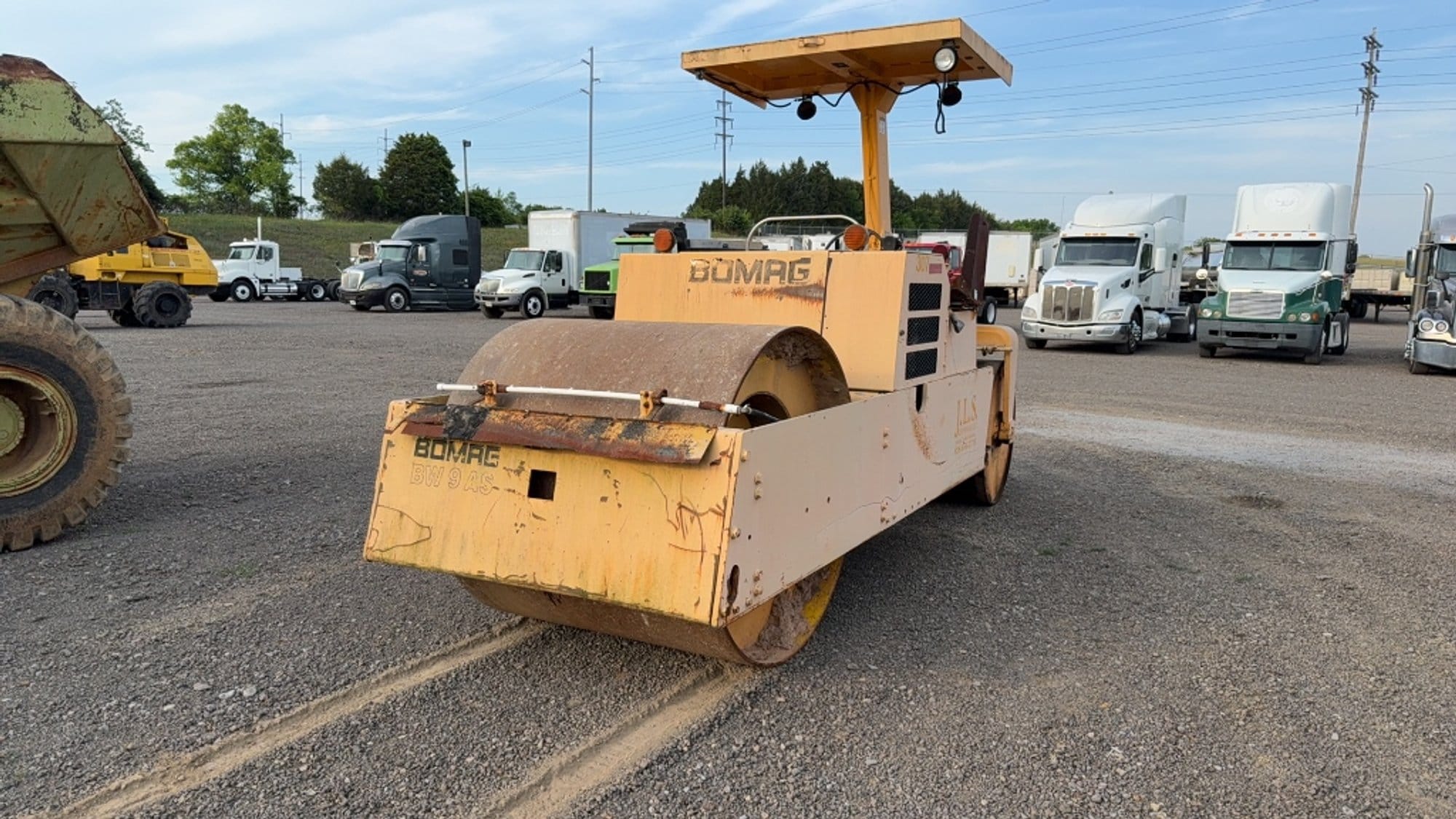 Bomag BW9AS Equipment Image0