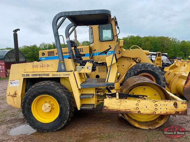 Image of Bomag BW142D equipment image 1