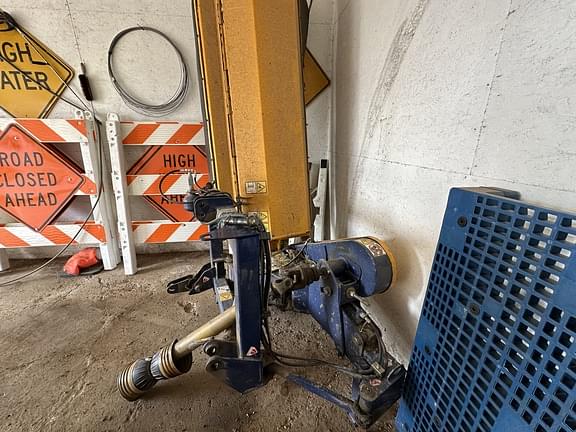 Image of Bomford-Turner Raptor 2000 equipment image 2