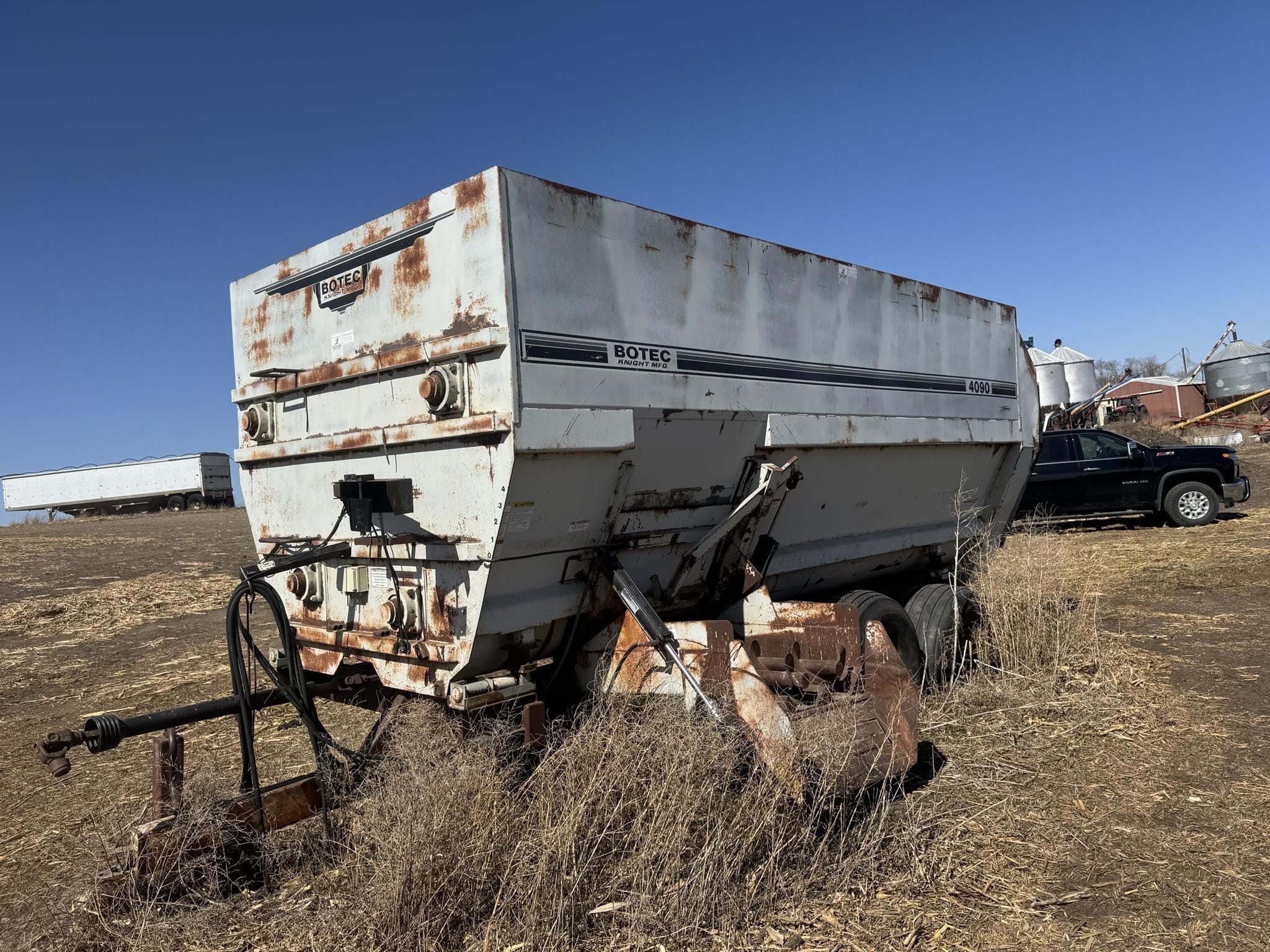 Botec 4090 Equipment Image0