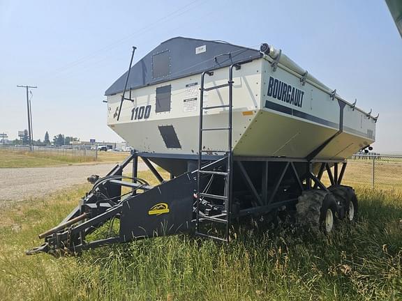 Image of Bourgault 1100 equipment image 1