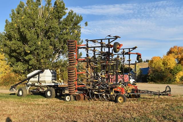 Image of Bourgault 5710 equipment image 3