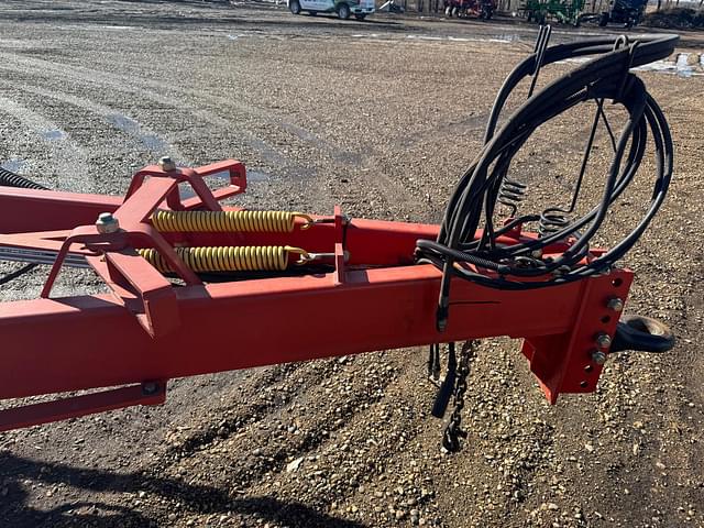 Image of Bourgault 7200 equipment image 2