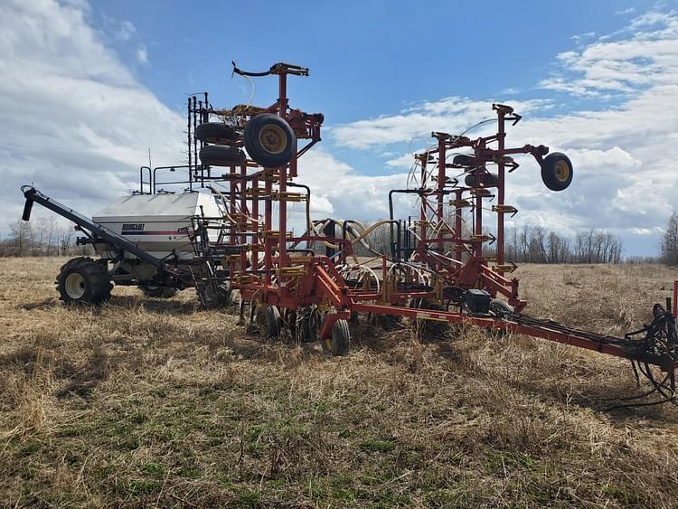 Main image Bourgault 8800 1