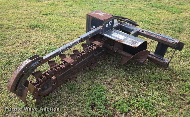 Bradco 617 Equipment Image0