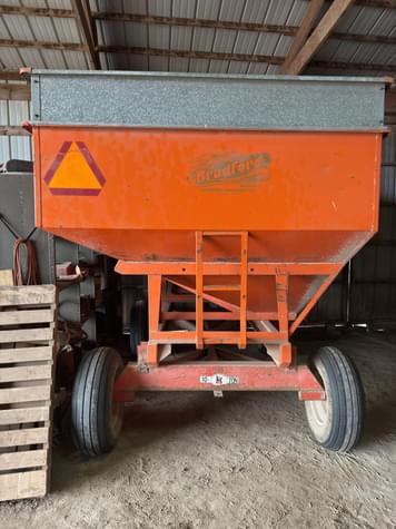 Main image Bradford 225