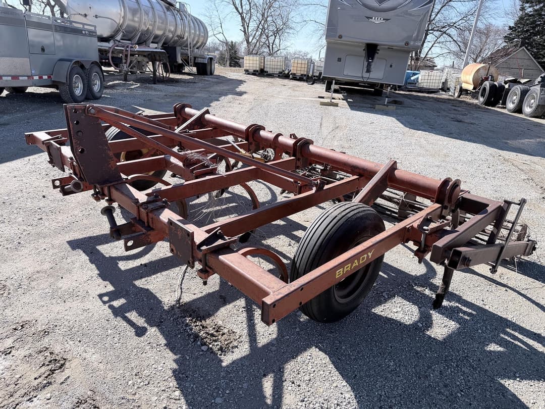 Image of Brady 1000 Primary image