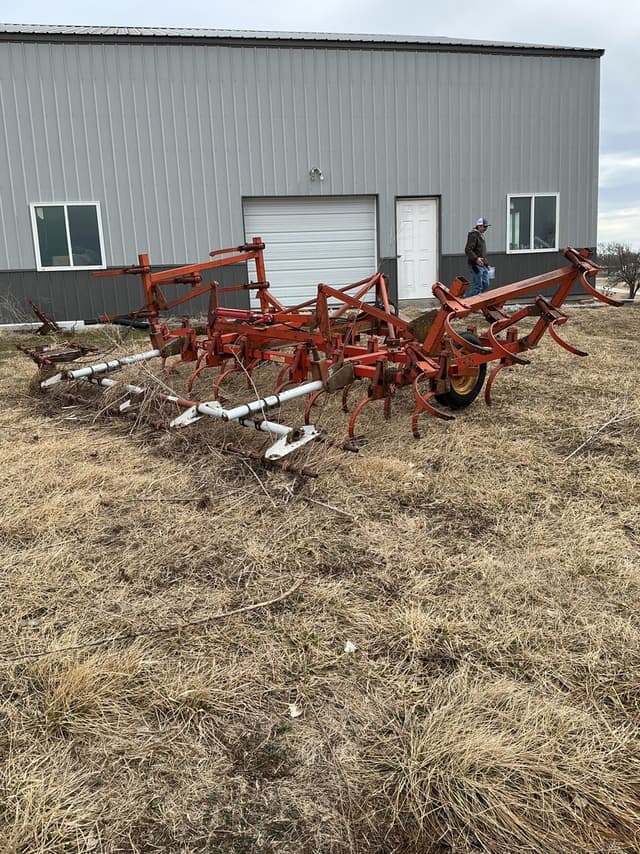 Image of Brady Undetermined equipment image 2