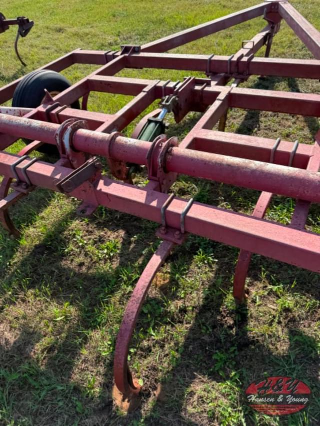 Image of Brady 1000 equipment image 3