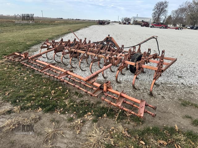 Image of Brady W11 equipment image 3