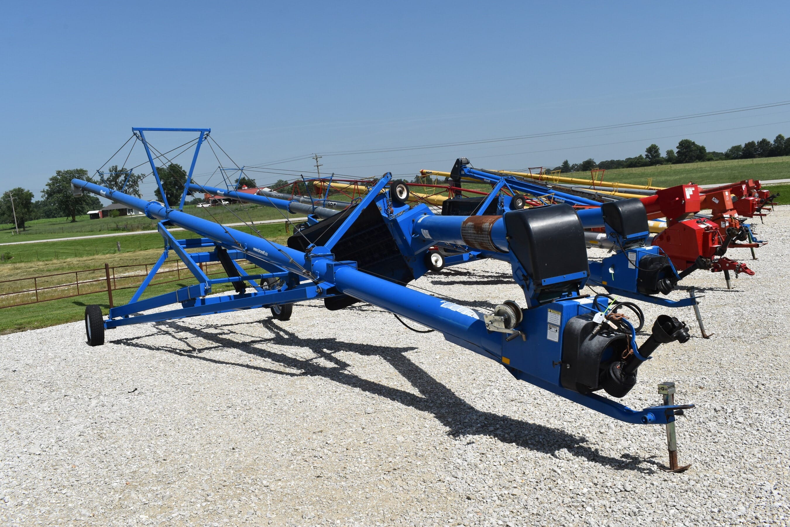 Brandt 1070 Equipment Image0
