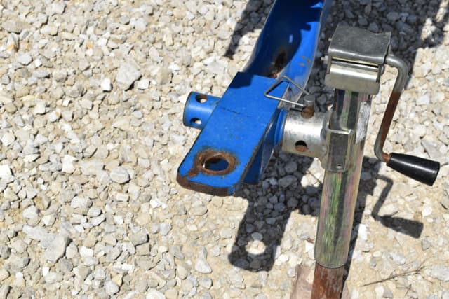 Image of Brandt 1070 equipment image 3