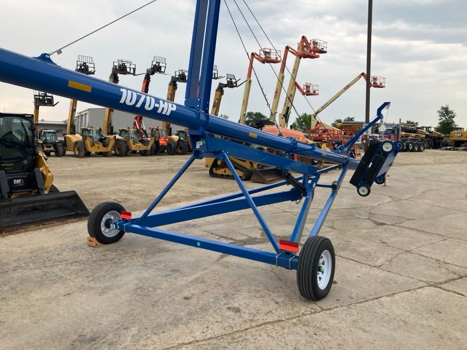 2024 Brandt 1070 Equipment Image0