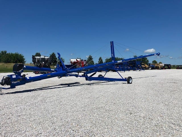 2023 Brandt 1070 Equipment Image0