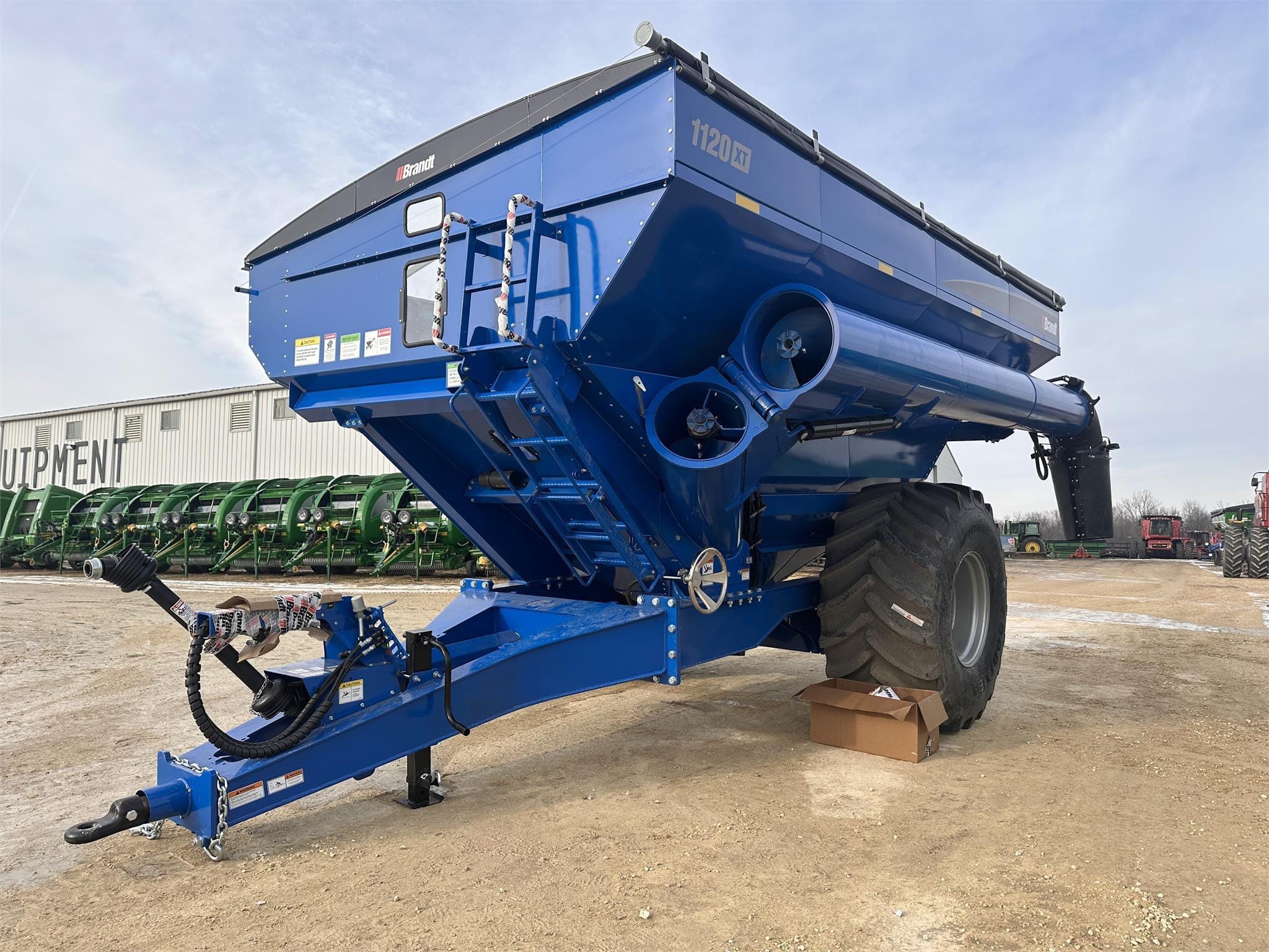 Brandt 1120XT Equipment Image0