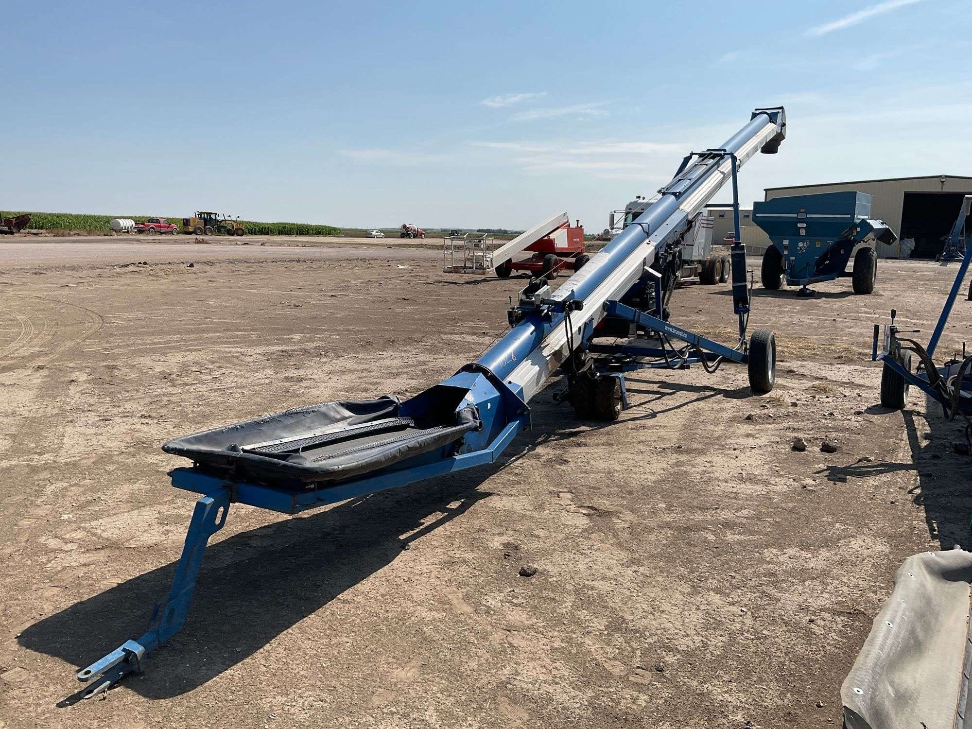 Brandt 1545 Equipment Image0